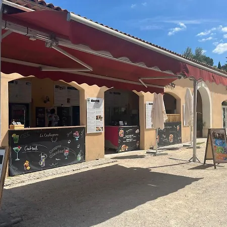 Maison Le Rouret بيت للعطل